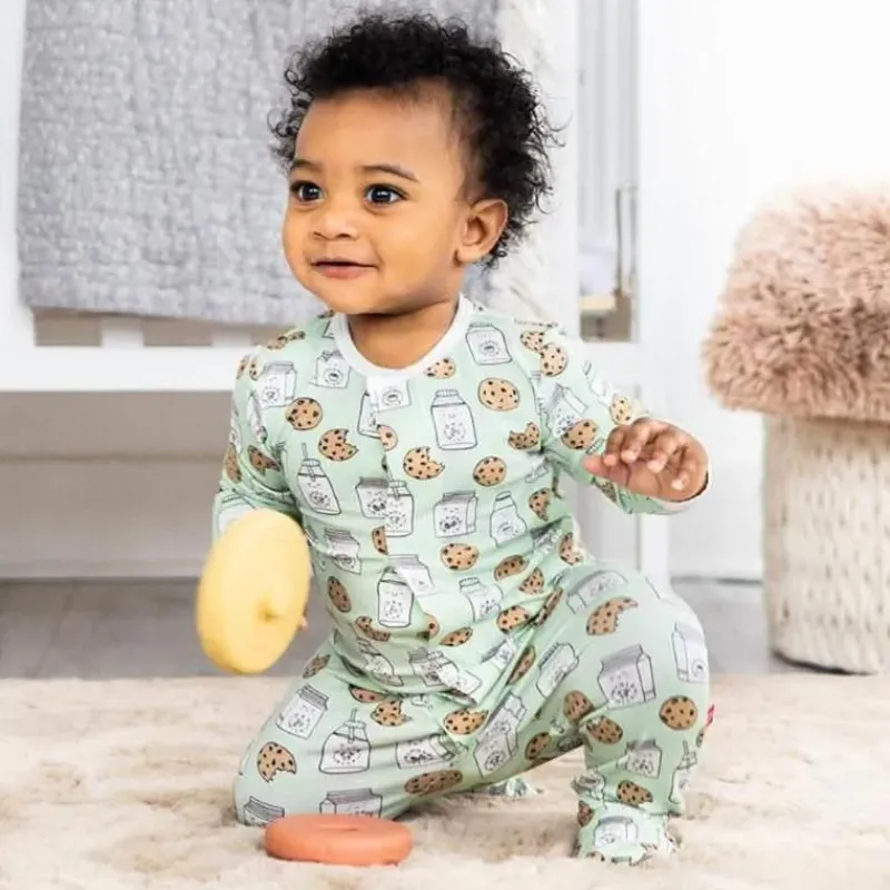magnetic_me__baby_legenda_SKUlvHIHZCB_0.webp Magnetic Me - Baby Legendairy Footie Outlet