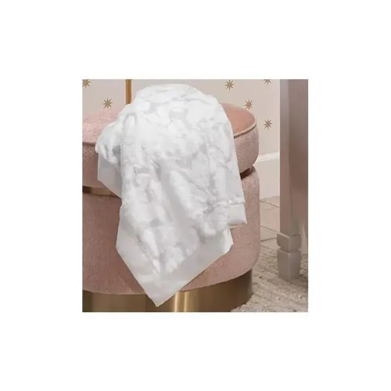 manta_de_beb_de_mrmore_ci_SKUKDZ7XIPk_3.webp Lambs u0026 Ivy Manta de bebê de mármore cinza Minky Lambs & Ivy Lux Clearance
