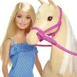 Fisher-Price Mattel - Conjunto de boneca e cavalo Barbie Fashion