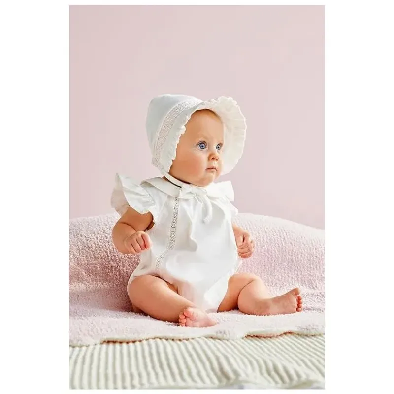 mud_pie__childrens_ivory__SKUTwMZFBzq_1.webp Mud Pie - Children's Ivory Smocked Bonnet Fashion