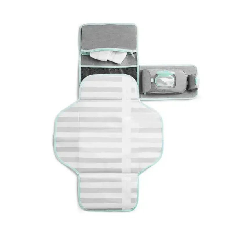 munchkin__kit_de_troca_de_SKUJDCWeW5a_1.webp Munchkin - Kit de troca de fraldas antimicrobiano ! New
