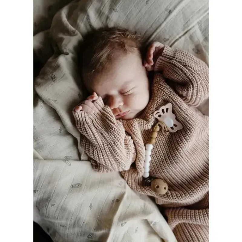 mushie__a_primeira_chupet_SKUfkbKEheL_3.webp Mushie - a primeira chupeta do bebê Frigg? Conjunto, Pacote de 4 Coração Floral, Sem BPA, 0 a 6 Meses, Blush Best