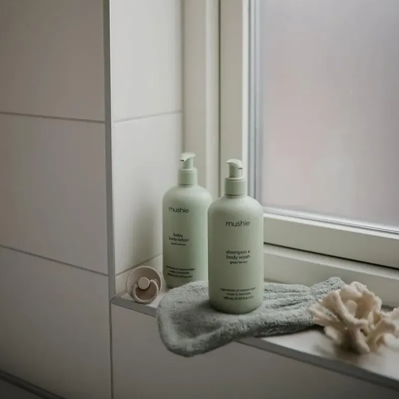 mushie__baby_lotion_green_SKUIW4ZBOMD_3.webp Mushie - Baby Lotion, Green Lemon 400 Ml New