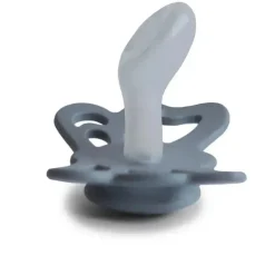Mushie - Chupeta anatômica de silicone borboleta cinza/cinza prateada 2Pk, 6/18M Sale