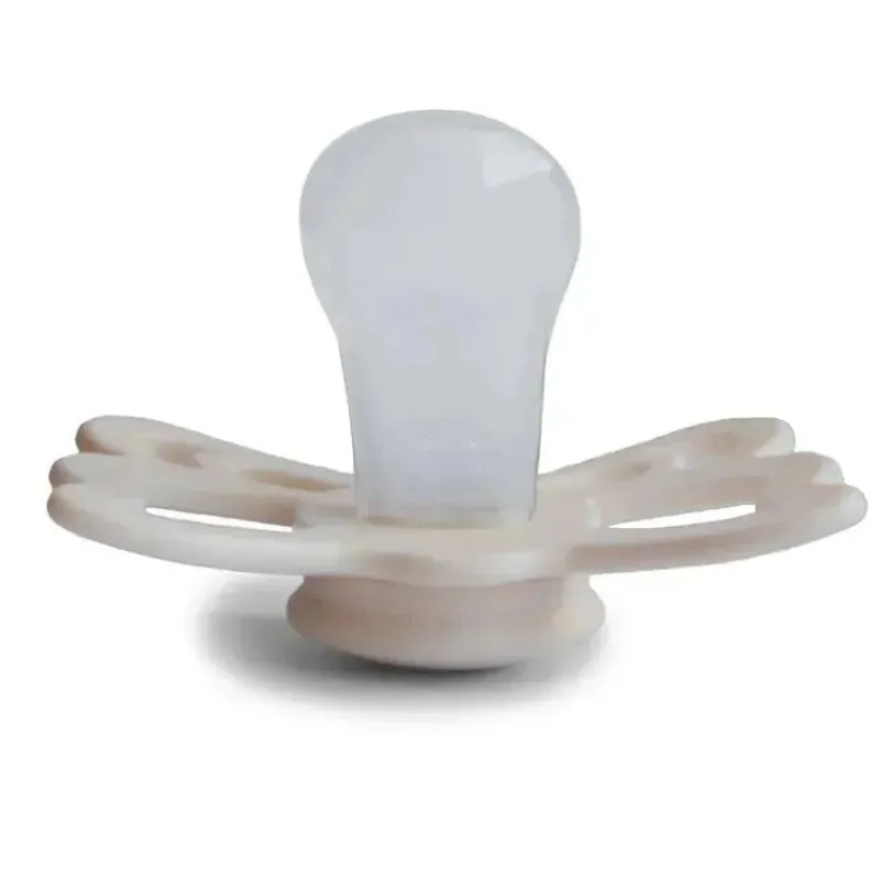 mushie__chupeta_anatmica__SKU8fvKxU6T_1.webp Mushie - Chupeta Anatômica de Silicone Borboleta Creme/Blush 2Pk, 6/18M Hot