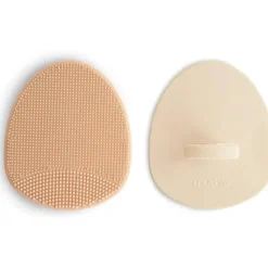 Mushie - escova para touca de banho de bebê, cerdas macias de silicone, pacote com 2, blush/areia móvel Fashion