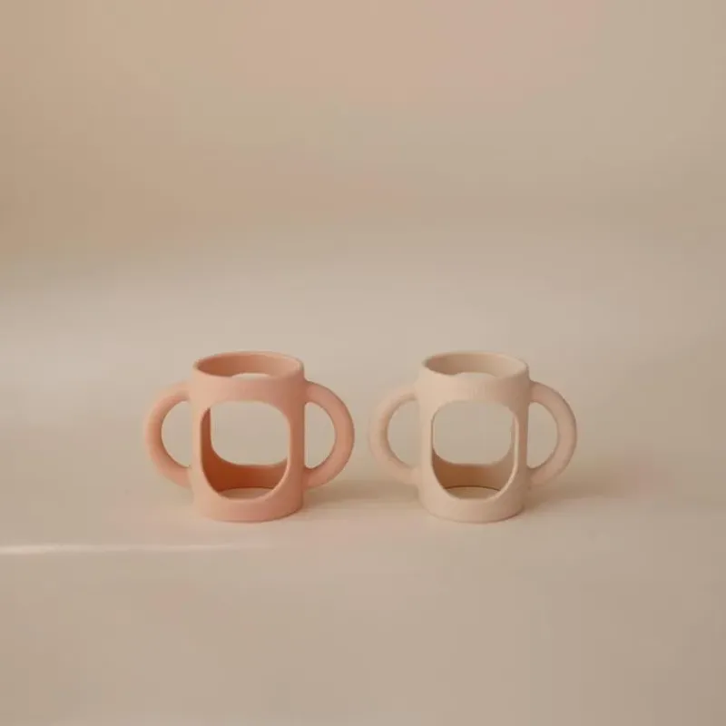 mushie__silicone_bottles__SKUt0GCMkAT_2.webp Mushie - Silicone Bottles Handles, Blush/Shifting Sand Discount