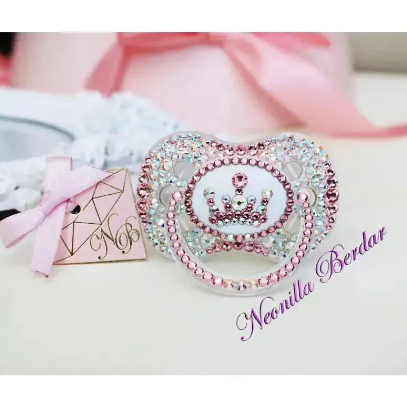 neonilla_crystal__chupeta_SKUN3jvFQI3_0.webp Neonilla Crystal - chupeta com chupeta Swarovski Elite Crown rosa Bling Best