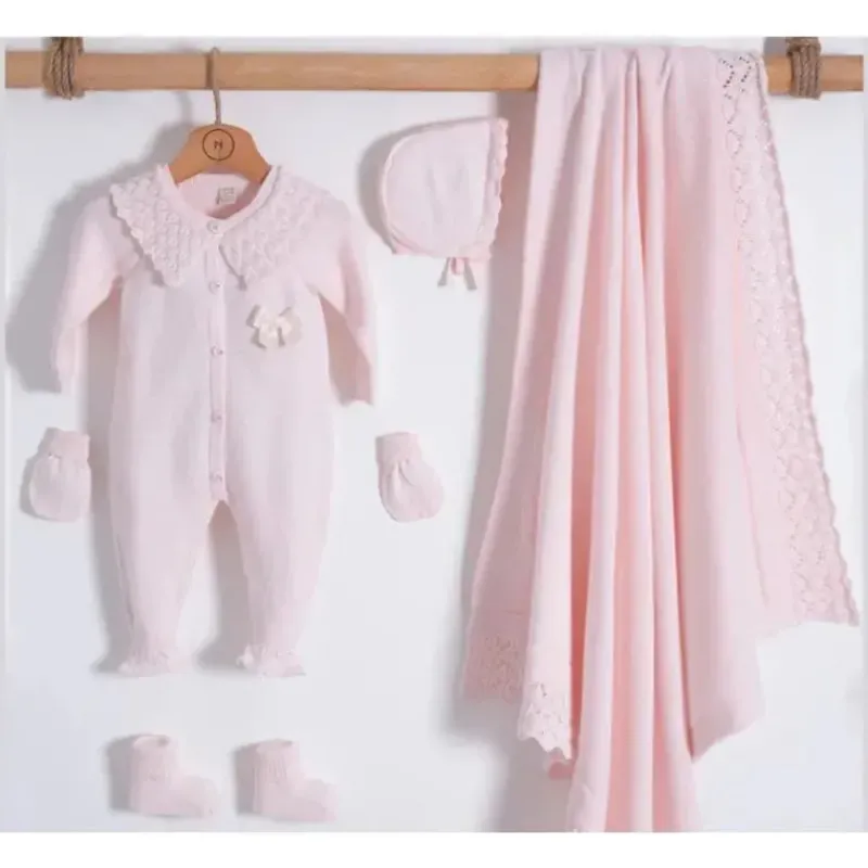 nipperland__conjunto_de_p_SKUGHCECtfv_0.webp Nipperland - Conjunto de presente de bebê de luxo em malha rosa tamanho único Discount