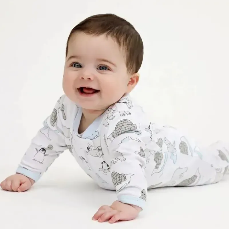 noomie__baby_unisex_zippe_SKUbfy7bRxJ_1.webp Noomie - Baby Unisex Zipper Footie Arctic Online