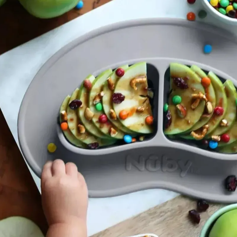 nuby__tapete_de_alimentao_SKUW8KvsRcg_1.webp Nuby - Tapete de alimentação de silicone seccionado, cinza Sale