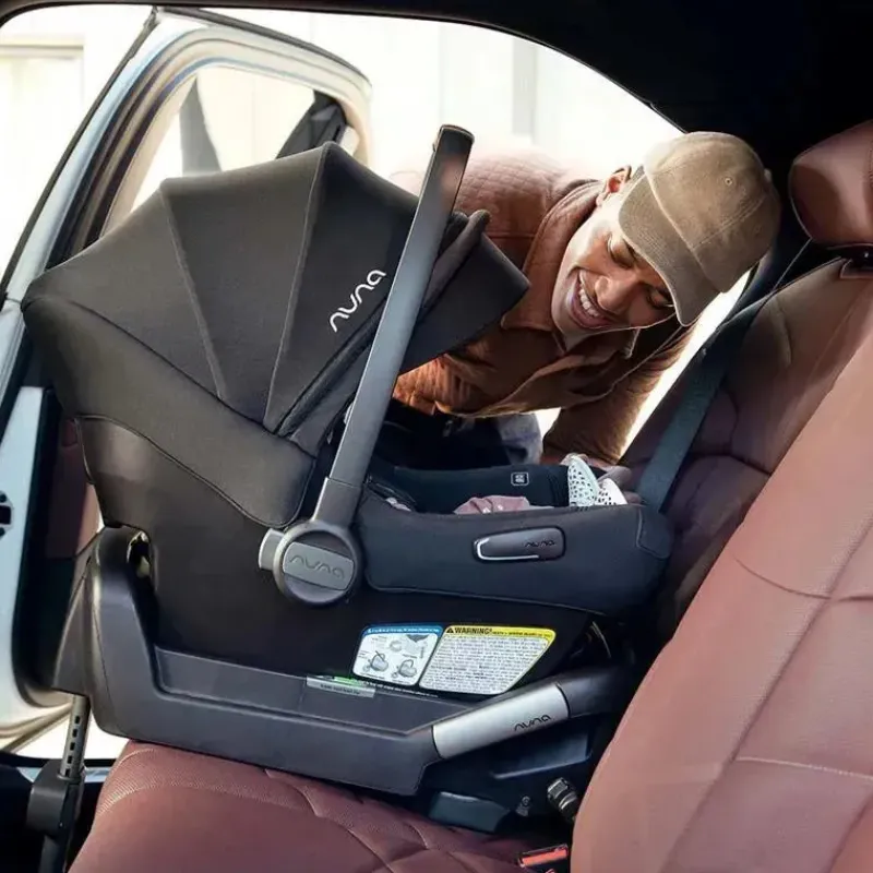 nuna__cadeira_auto_infant_SKUUlFJfwPX_2.webp Nuna - Cadeira Auto Infantil Pipa Aire Com Base, Caviar Online