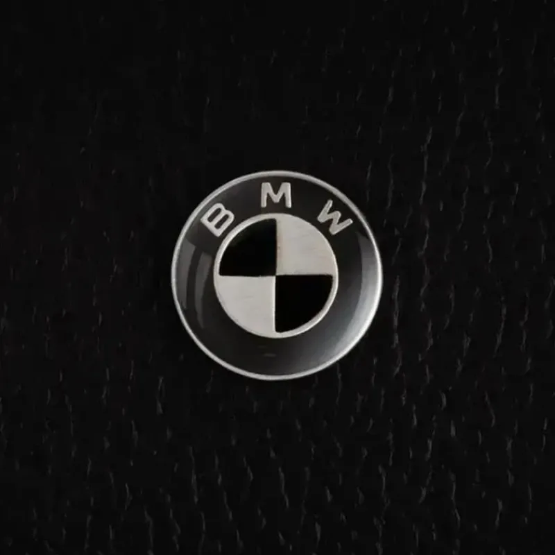 nuna__essential_bag_bmw_c_SKURLyY8iC4_4.webp Nuna - Essential Bag Bmw Collection, Element Fashion
