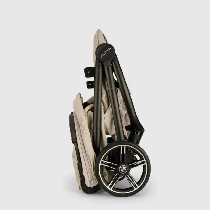 nuna__trvl_lx_stroller_bm_SKUpOyMVsKR_4.webp Nuna - TRVL LX Stroller BMW Special Edition, Mica Outlet