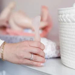Ola Baby - Aplicador de creme para assaduras com base de sucção, menta Online
