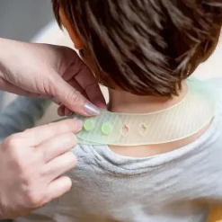 Ola Baby - babador impermeável de silicone dobrável para bebê com estojo de viagem, mirtilo New