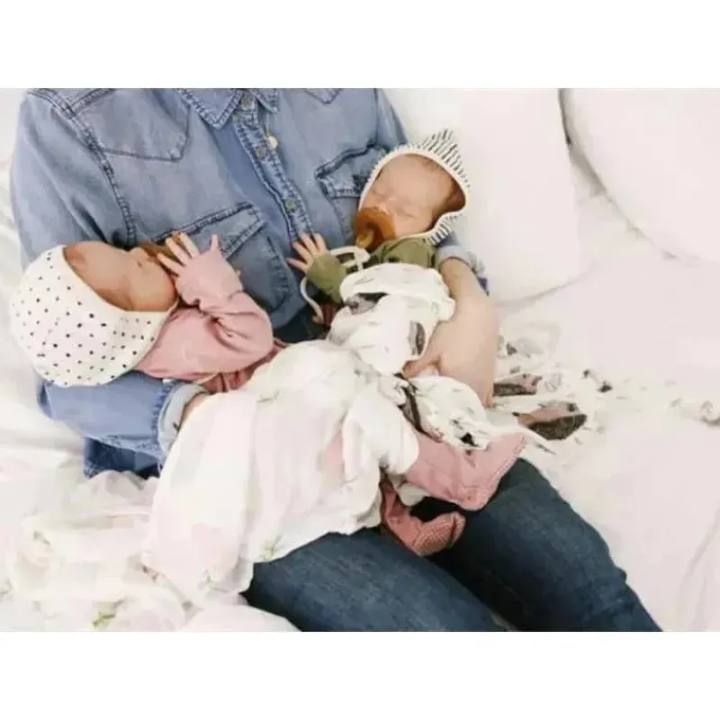 pequeno_unicrnio__swaddle_SKUvKKDjK4a_3.webp Little Unicorn Pequeno Unicórnio - Swaddle Deluxe Musselina Simples, Peônia Rosa Discount