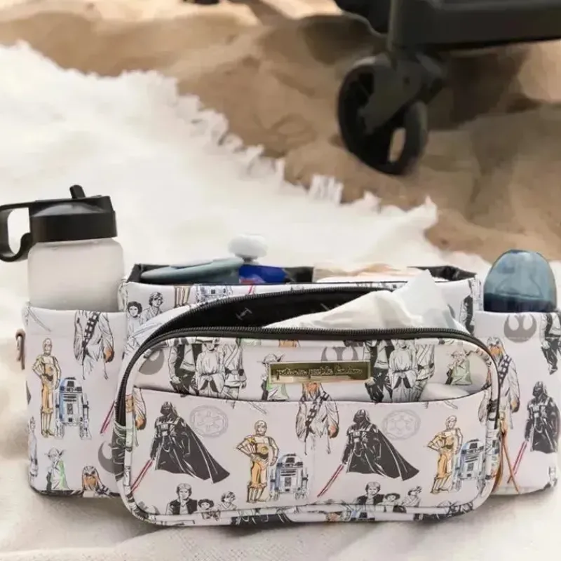 petunia__wander_caddy_del_SKUkIf5c9kB_1.webp Petunia Pickle Bottom Petunia - Wander Caddy Deluxe, The Star Wars Collection Fashion