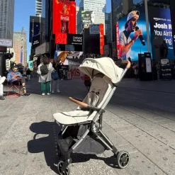 Primo Passi - Icon Travel Stroller Edição Especial, Moldura Cromada/Bege New