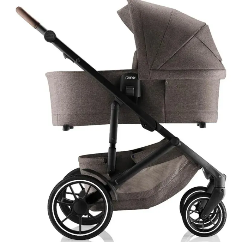 romer__sera_bassinet_truf_SKUBPVr3ogk_4.webp Romer - Sera Bassinet, Truffle Fashion