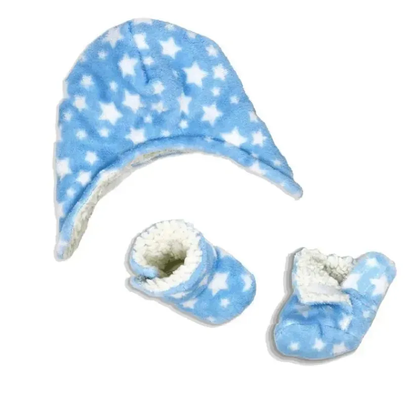 rose_txteis__baby_boy_all_SKUb8KmR6CR_0.webp Rose Textiles Rose Têxteis - Baby Boy All Over Print Chapéu de Pelúcia e Conjunto de Botinhas, Azul Online