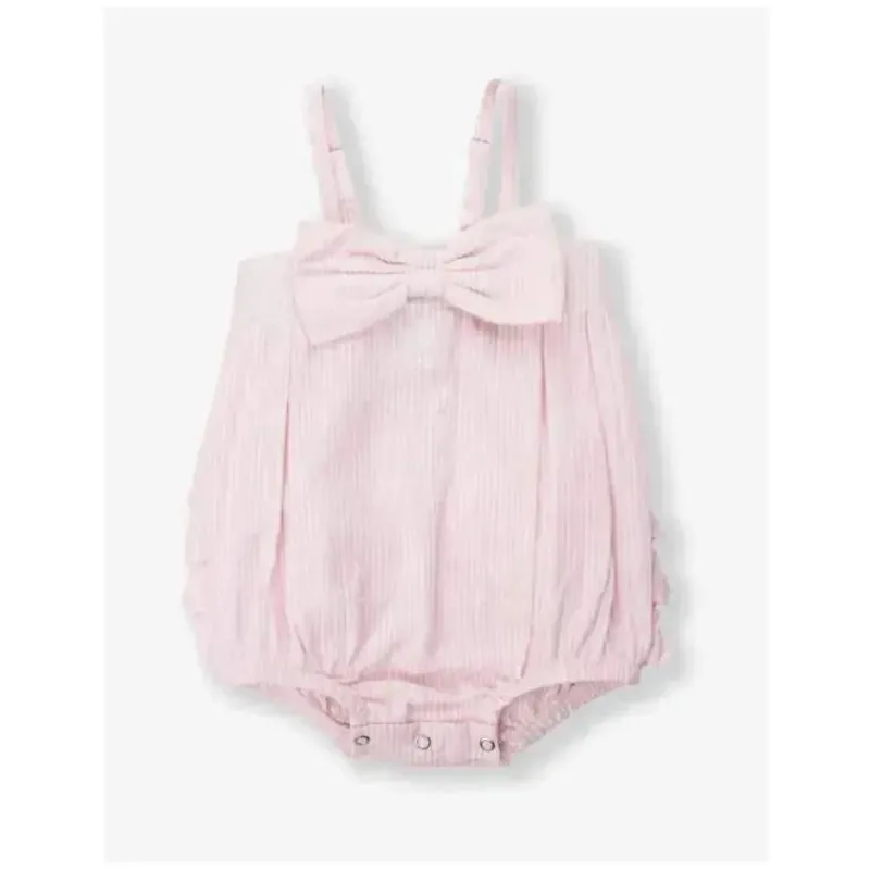 rufflebutts__macaco_de_bo_SKU8rykQKra_0.webp RuffleButts – Macacão de bolha tecido rosa Seersucker para bebês meninas Hot