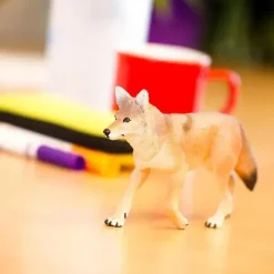 Safari Ltd . - Estatueta de brinquedo Coyote, figura detalhada 6,5 Discount
