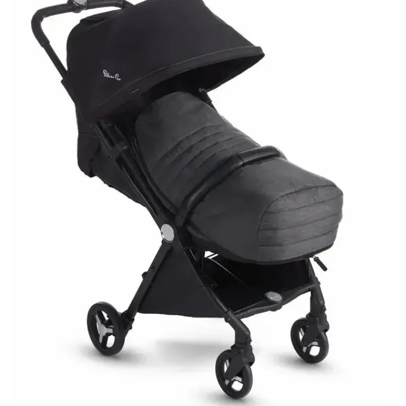 silver_cross__capacete_je_SKUN1P0JQx1_2.webp Silver Cross - Capacete Jet Pod Fashion