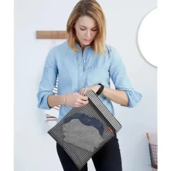 Skip Hop - Bolsa Grab & Go Wet/Dry, listra preta e branca Online