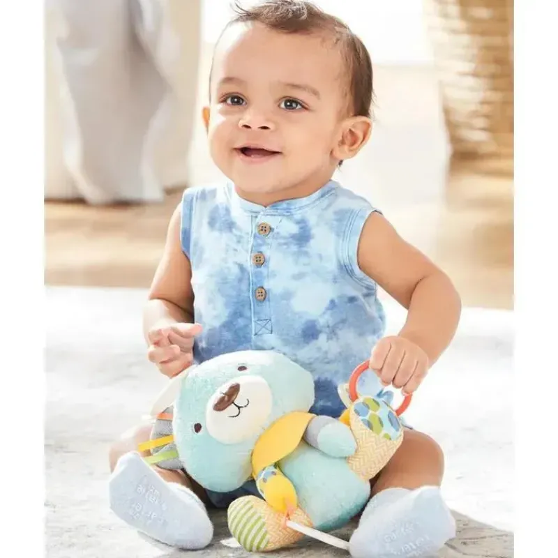 skip_hop__brinquedo_de_at_SKUUxRpPqPV_2.webp Skip Hop - Brinquedo de Atividade Bandana Buddies, Urso Clearance