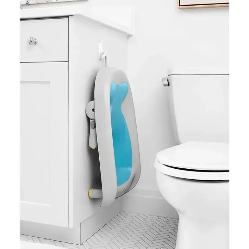 skip_hop__moby_recline_e__SKU0NHki4wj_2.webp Skip Hop - Moby Recline e enxágue a banheira Clearance