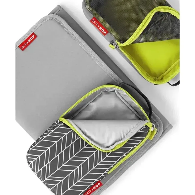 skip_hop__mochila_bolsa_f_SKUxpZClnUD_7.webp Skip Hop - Mochila Bolsa Fraldas Forma, Cinza Best