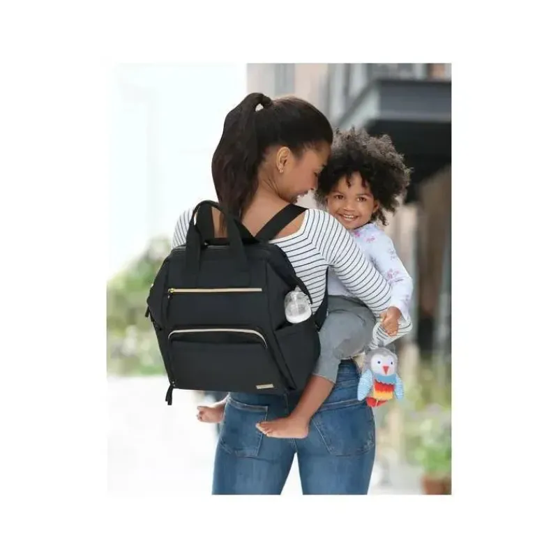 skip_hop__mochila_mainfra_SKUkDW2Kshj_5.webp Skip Hop - Mochila Mainframe Wide Open para Fraldas, Preta New