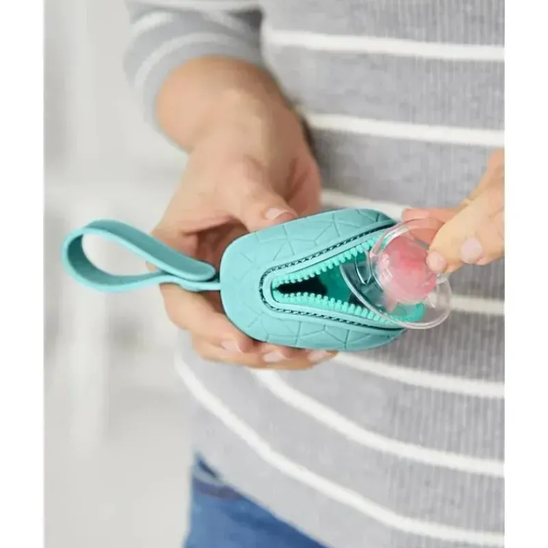 skip_hop__portachupeta_de_SKUCTMbh0ff_2.webp Skip Hop - Porta-chupeta de silicone, azul-petróleo Fashion