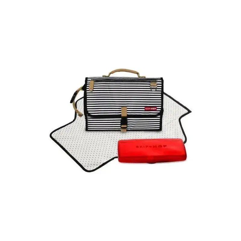 skip_hop__trocador_portti_SKUzqsiiqaA_1.webp Skip Hop - Trocador portátil para bebês, preto e branco Outlet