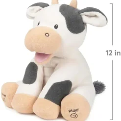 Spin Master - Baby GUND Buttermilk the Cow Pelúcia Animada, Animal Cantante, 12" New