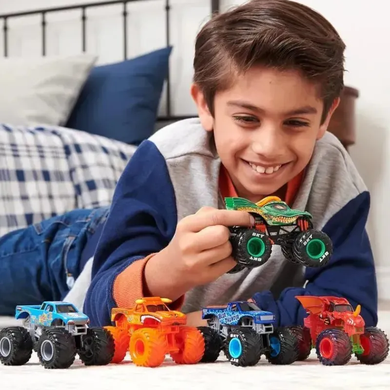 spin_master__monster_jam__SKUglLMQZbm_2.webp Spin Master - Monster Jam, oficial El Toro Loco vs. Monster Mutt Die-Cast Monster Trucks, maiores de 3 anos Fashion
