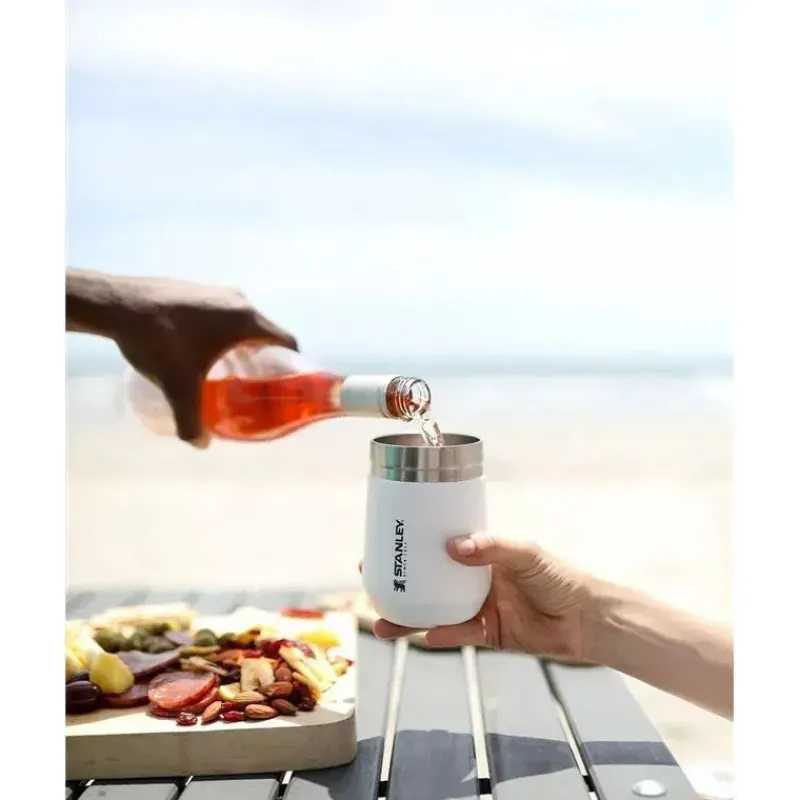 stanley__copo_de_vinho_go_SKUxKjVmOKj_2.webp Stanley - copo de vinho GO diário de 10 onças, polar Clearance