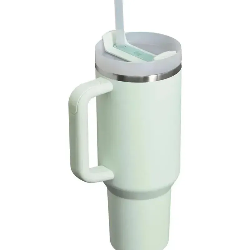 stanley__copo_isolado_a_v_SKUrZikhghZ_1.webp Stanley - Copo isolado a vácuo de aço inoxidável Quencher H2.0 FlowState de 40 onças, névoa Best