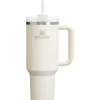 Stanley - Quencher H2.0 FlowState Copo térmico de aço inoxidável com isolamento a vácuo, 40 oz, creme Outlet
