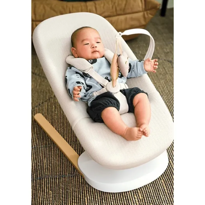 stokke__yoga_baby_bouncer_SKU0mU3IwG8_5.webp Stokke - Yoga™ Baby Bouncer Light Sand Online