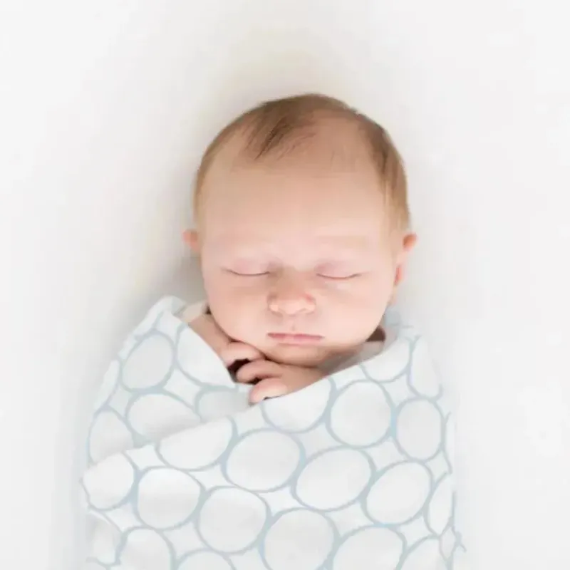 swaddle_designs__cobertor_SKUqqiolkIC_1.webp Swaddle Designs – Cobertor Swaddle Azul Pastel Mod Círculos Marquisette Clearance