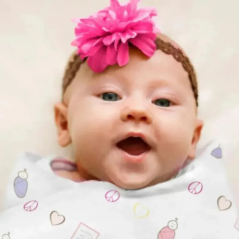 swaddle_designs__paz_amor_SKUeoPny5u0_1.webp Swaddle Designs – Paz, Amor Swaddle Marquisette Swaddle Blanket Hot