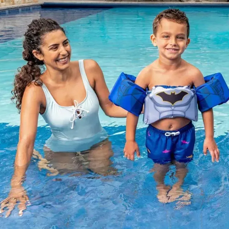 swimways__colete_salvavid_SKUbYgZeteo_3.webp Swimways - Colete salva-vidas Batman Swim Trainer (Pfd), Certificado pela Guarda Costeira Clearance