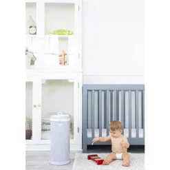 Ubbi - Balde de fraldas com trava de odor em aço, cinza Outlet