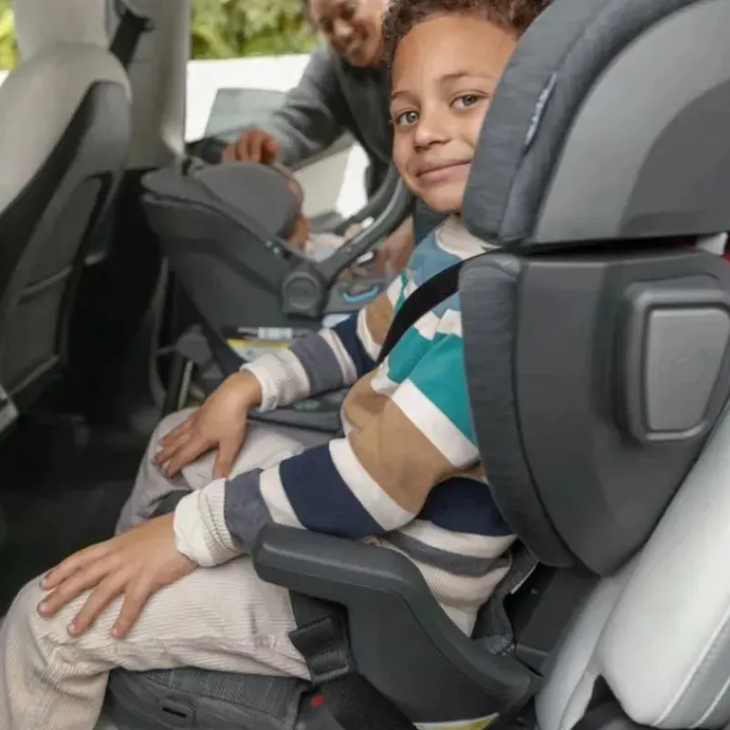 uppababy__assento_elevatr_SKUpSNbfnbr_4.webp Uppababy - Assento Elevatório Alta V2, Iris (Cinza Mélange) Best