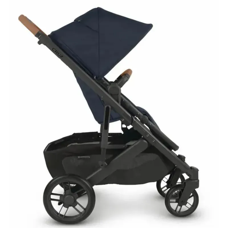 uppababy__cruz_v_stroller_SKUrd8ws5wB_2.webp Uppababy - Cruz V2 Stroller, Noa (Marinho/Carbono/Couro Saddle) Sale