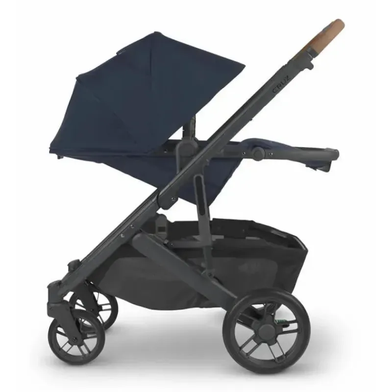 uppababy__cruz_v_stroller_SKUrd8ws5wB_5.webp Uppababy - Cruz V2 Stroller, Noa (Marinho/Carbono/Couro Saddle) Sale