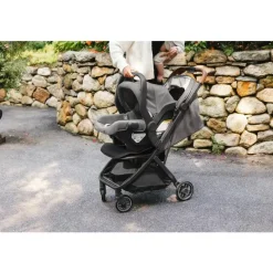 Uppababy - Minu V3 Compact Stroller, Jake (Charcoal/Carbon Frame/Black Leather) New