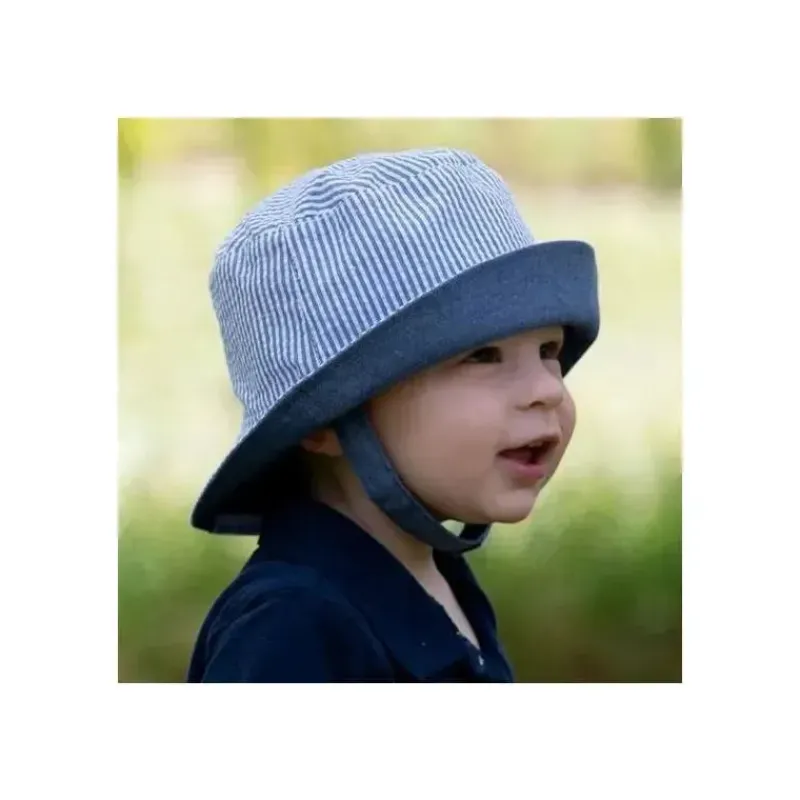 wee_ones__chapu_de_sol_se_SKU4P0I6twA_1.webp Wee Ones – Chapéu de sol Seersucker reversível para meninos, listras azuis Sale